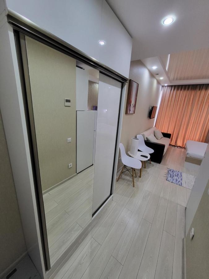 Seaside Apartments Батуми Экстерьер фото