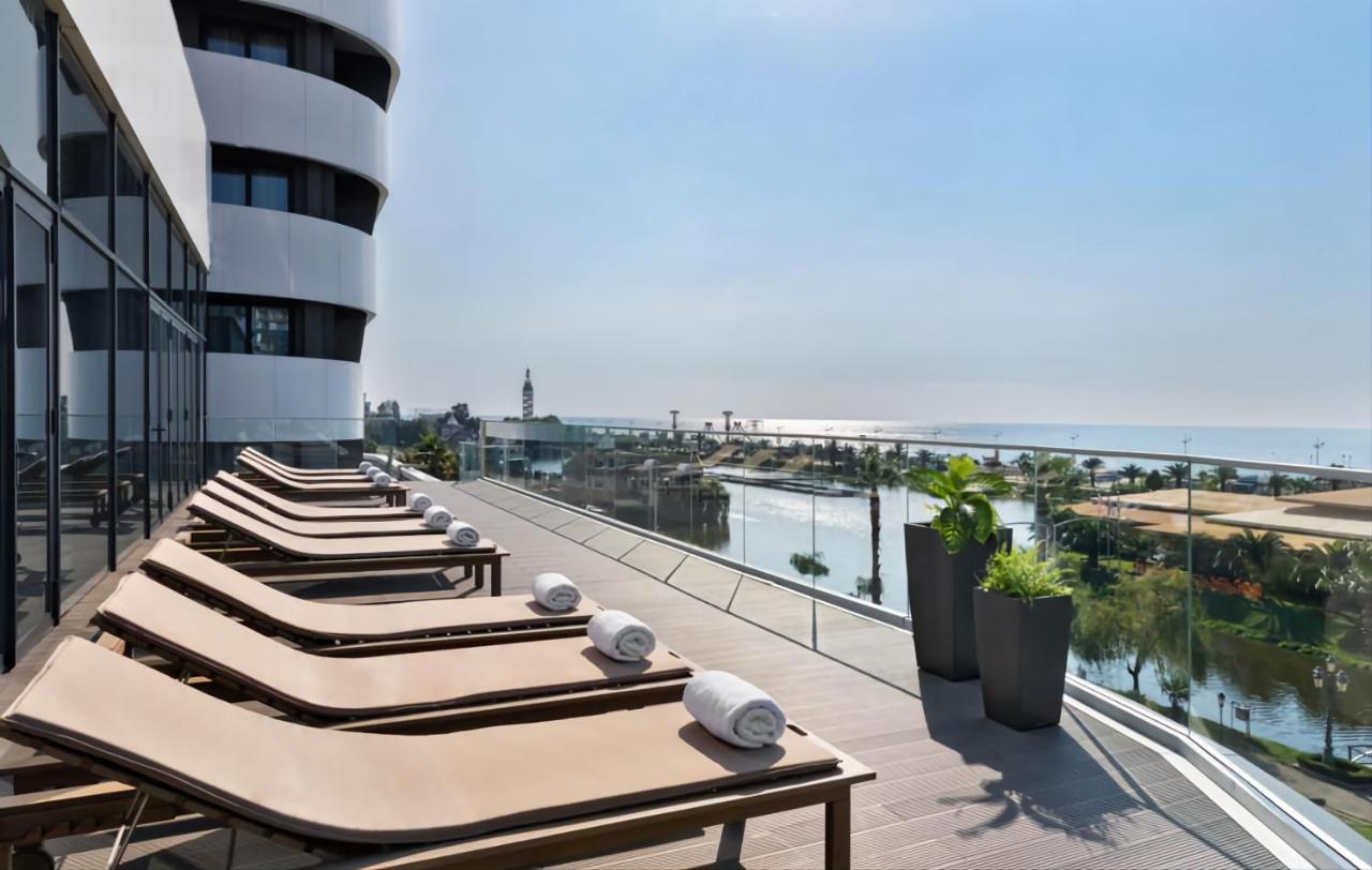 Seaside Apartments Батуми Экстерьер фото